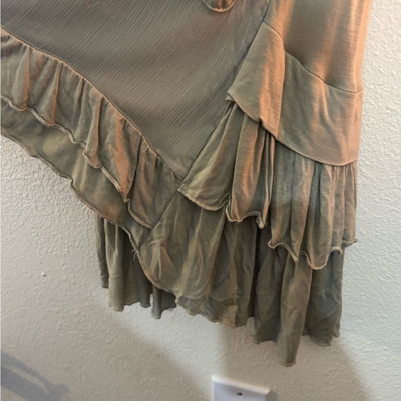 Monoreno Olive Green Midi Dress - Picture 6 of 8